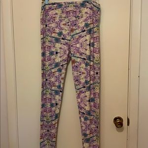 New Tall and Curvy LuLaRoe leggings